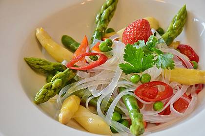 Fresh crunchy, green salads at De Robertis in Valletta